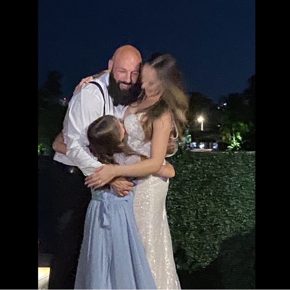 Meet your Posher, Amber - Picture 2 of 3